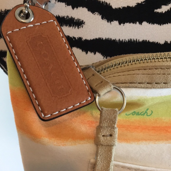 Vintage Coach shoulder saddle bag - Picture 2 of 3